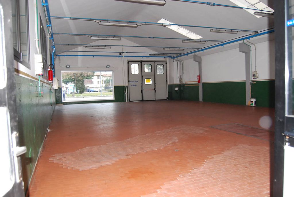 Garage non ristrutturato